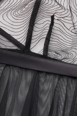 Babydoll i spets och tyll Hypnotic Details