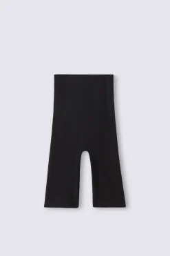 Formande trosor i mikrofiber utan sömmar