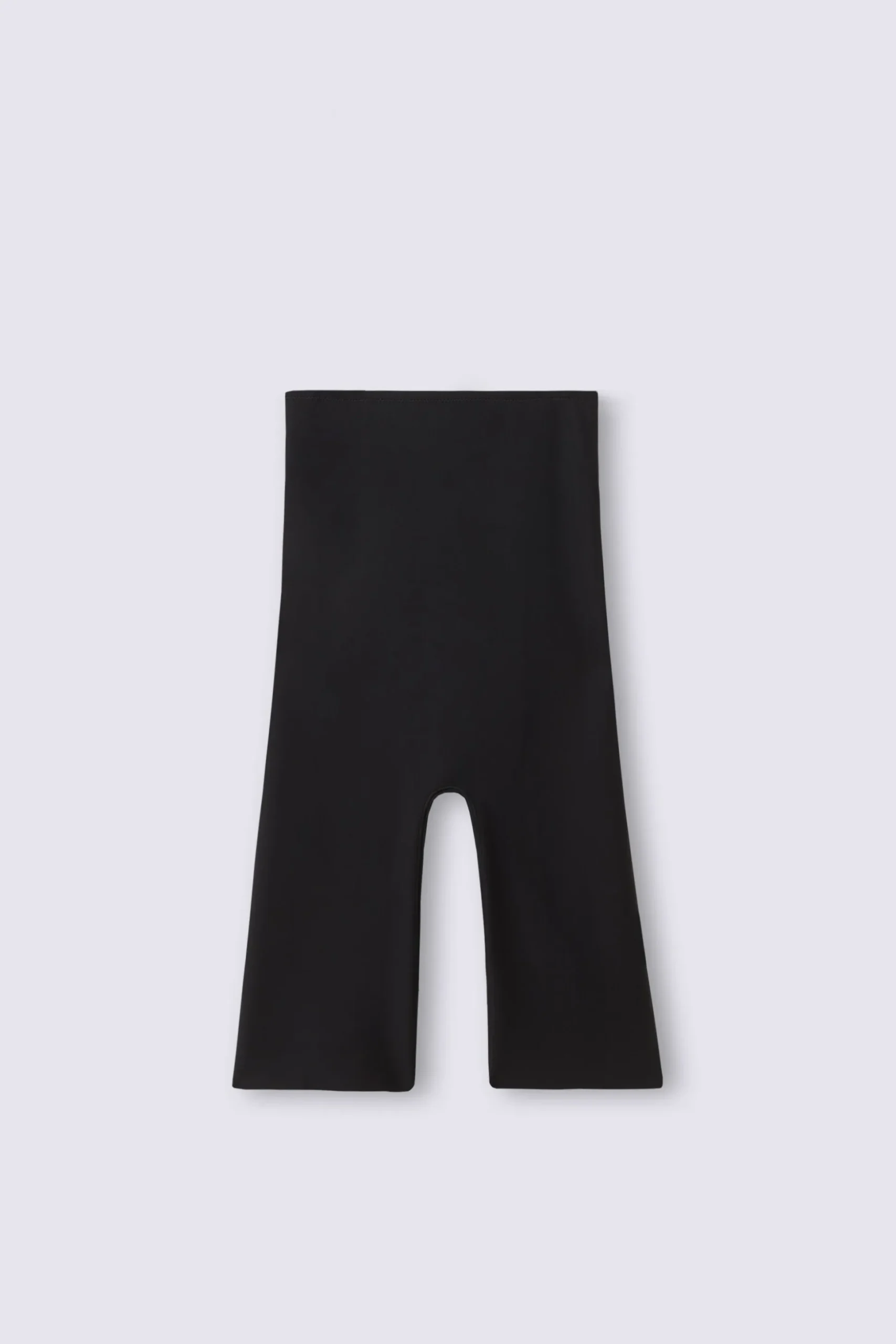 Formande trosor i mikrofiber utan sömmar