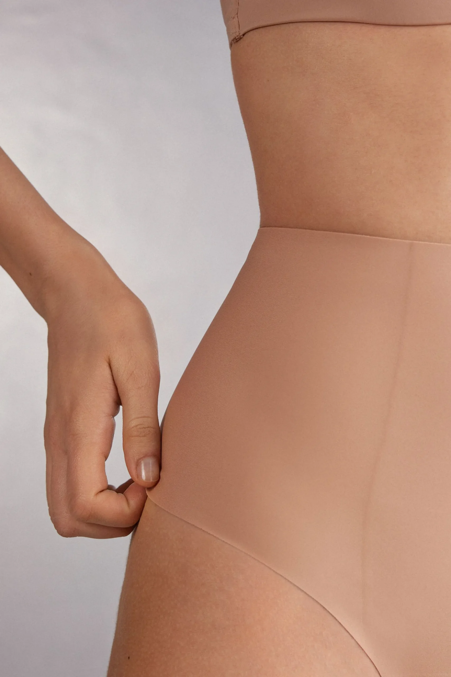 Franska trosor i Microfibre med råskuren kant