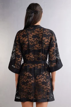 Kimono i spets och satin The Art of Romance