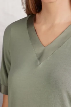 Kortärmad tröja i modal Satin Details