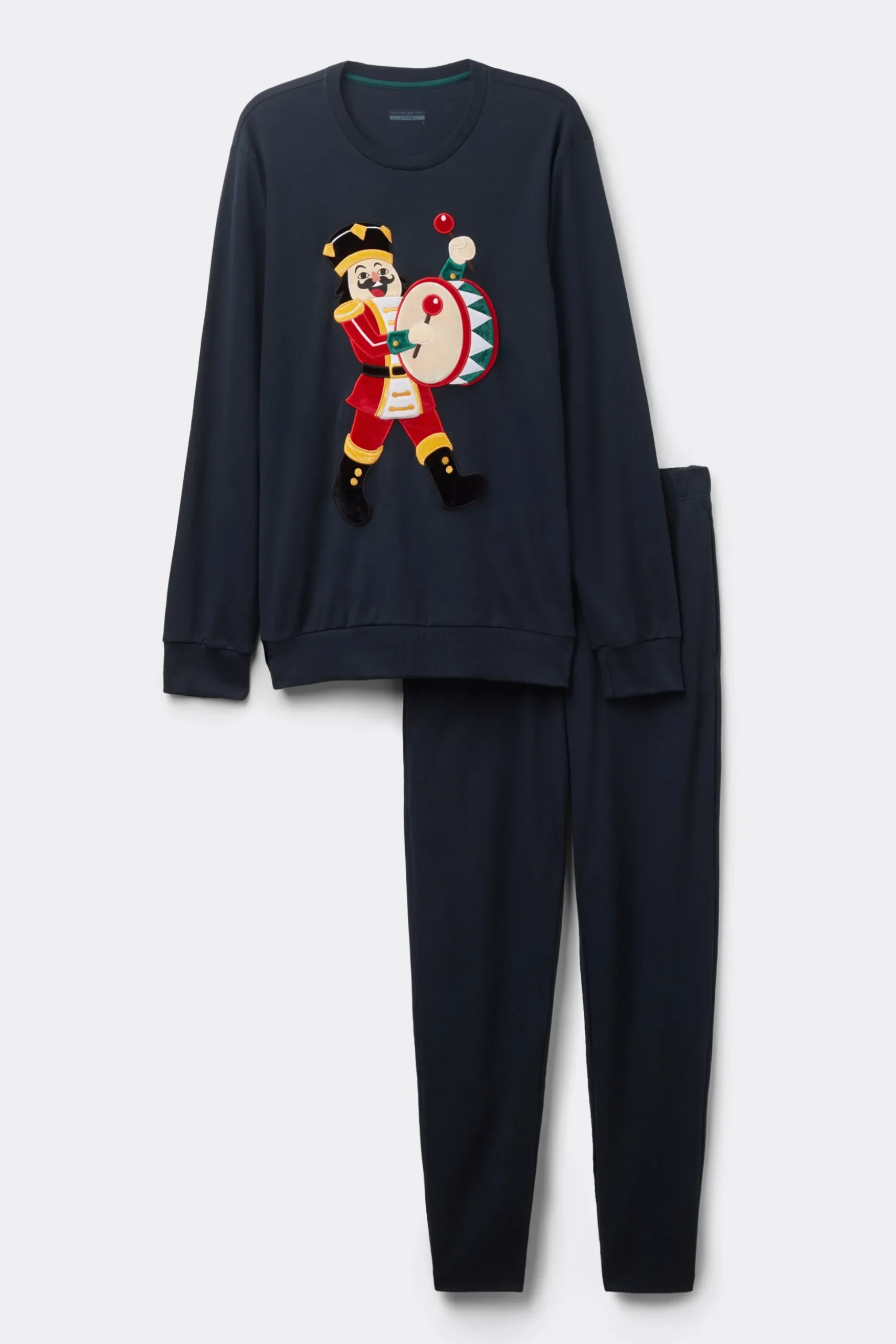 Lång pyjamas i bomull med nötknäpparmönster