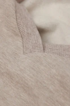 L&aring;ng&auml;rmad topp med V-ringning Soft Chevron