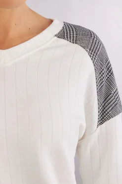 L&aring;ng&auml;rmad topp med V-ringad hals Royal Elegance