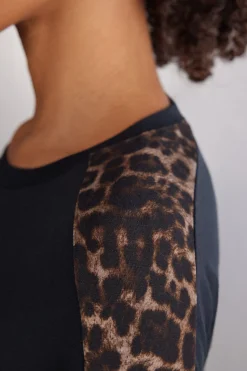 Långärmad tröja i modal Luxurious Leopard