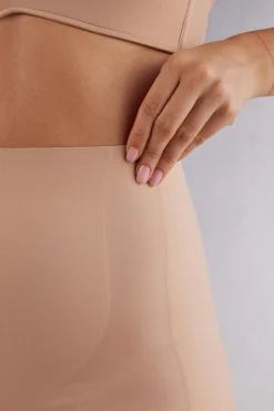 Mikrofibershorts med rå skärning