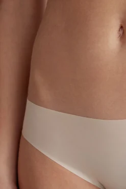 Seamless Microfibre Snug-Fit trosor