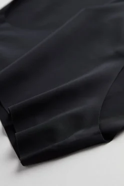 Seamless Microfibre Snug-Fit trosor