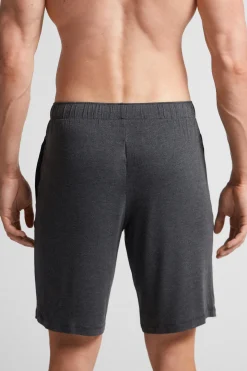 Shorts i siden och modal