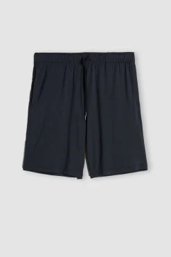 Shorts i siden och modal