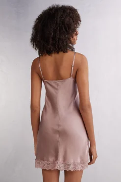 Silk Slip med spetsdetalj