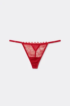 Stringtrosor i hipstermodell Intriguing Beauty