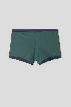 Tajta badshorts med kontrasterande detaljer