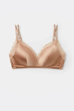 Tiziana Silk and Lace triangelbeh&aring;