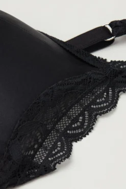 Tiziana Silk and Lace triangelbeh&aring;