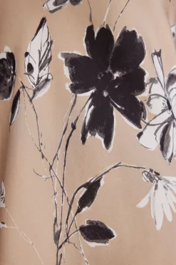Topp i viskossatin Autumn Blossom