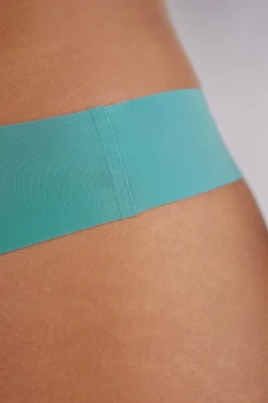 Ultralight Microfibre Brazilian